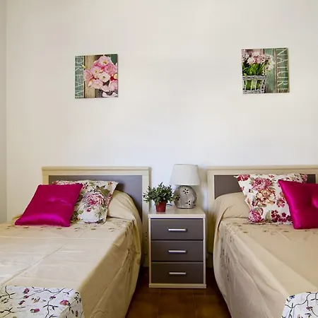 Vista Alegre Apartment *